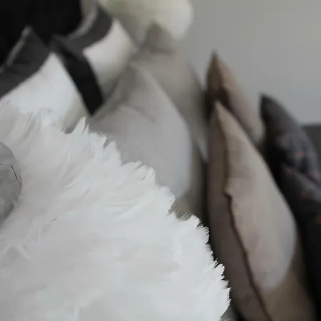 아파트 Junior The Backyard Tby 01 트리어